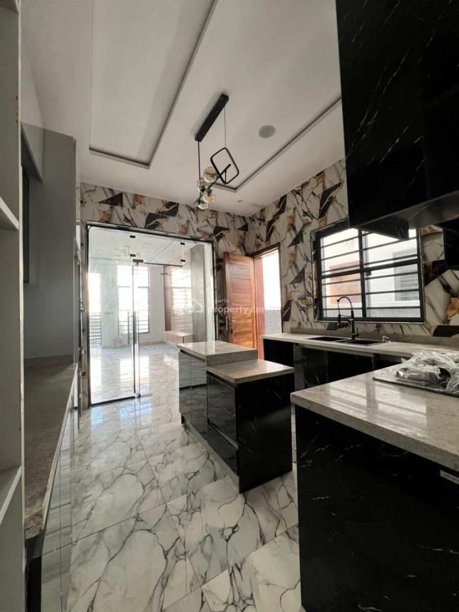 Luxury 4bedroom, Ikota Gra, Lekki, Lagos, Semi-detached Duplex for Sale