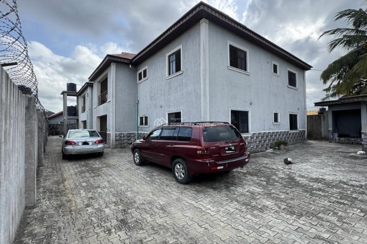 Well Maintained 3 Bedroom Flat, Southern Estate, Lakowe, Ibeju Lekki, Lagos, Flat / Apartment for Sale