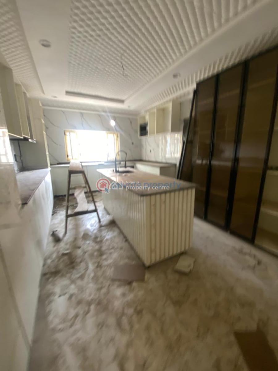 6 Bedroom in a Serene Modern Area, Gwarinpa, Abuja, Detached Duplex for Rent