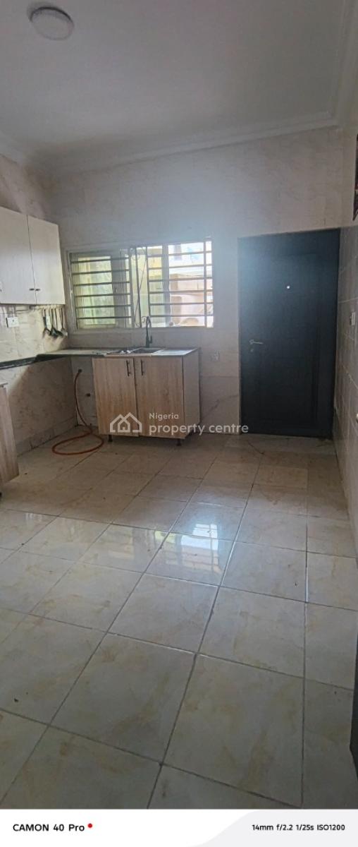 Mini Flat with Visitor Toilet in Chevron Alternative Route, Chevron Alternative Route, Lekki, Lagos, Mini Flat (room and Parlour) for Rent