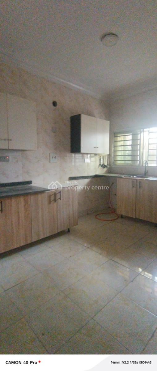 Mini Flat with Visitor Toilet in Chevron Alternative Route, Chevron Alternative Route, Lekki, Lagos, Mini Flat (room and Parlour) for Rent