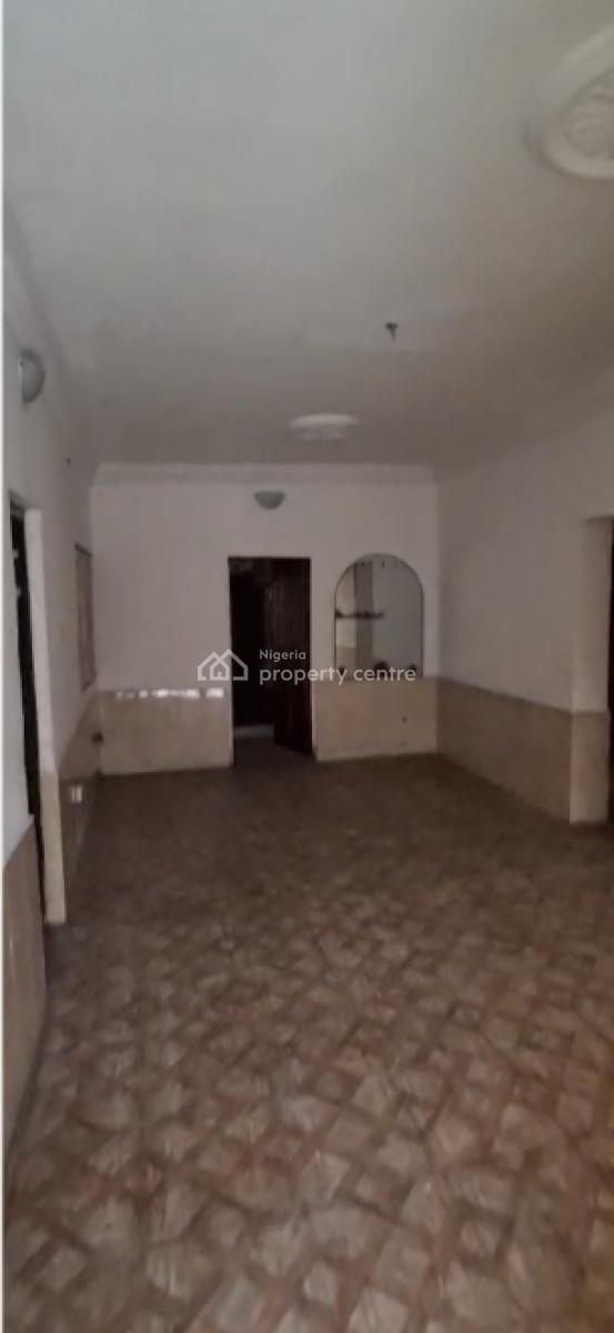 Very Big and Sharp 3 Bedroom Flat, Close to Berger Bus Stop, Ojodu Berger, Ojodu, Lagos, Flat / Apartment for Rent