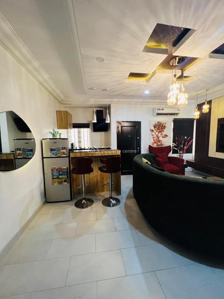 *s   Furnished 1 Bedroom Apartment with Ac, Smart, Freedom Way, Ikate, Lekki, Lagos, Mini Flat (room and Parlour) for Rent