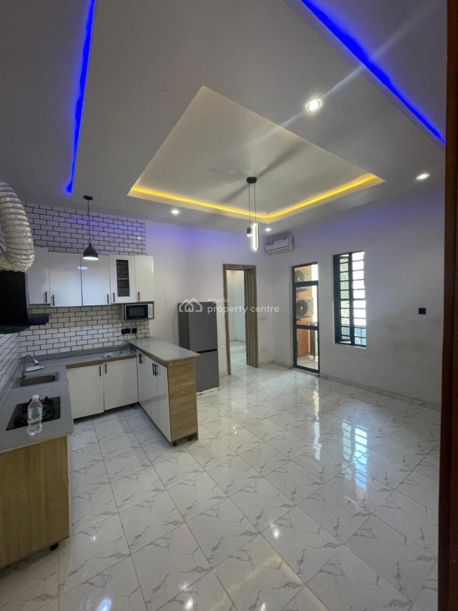 Fully Service Luxurious Miniflat at New Road Lekki, New Road Opposite Chevron Lekki Phase 2, Lekki, Lagos, Mini Flat (room and Parlour) for Rent
