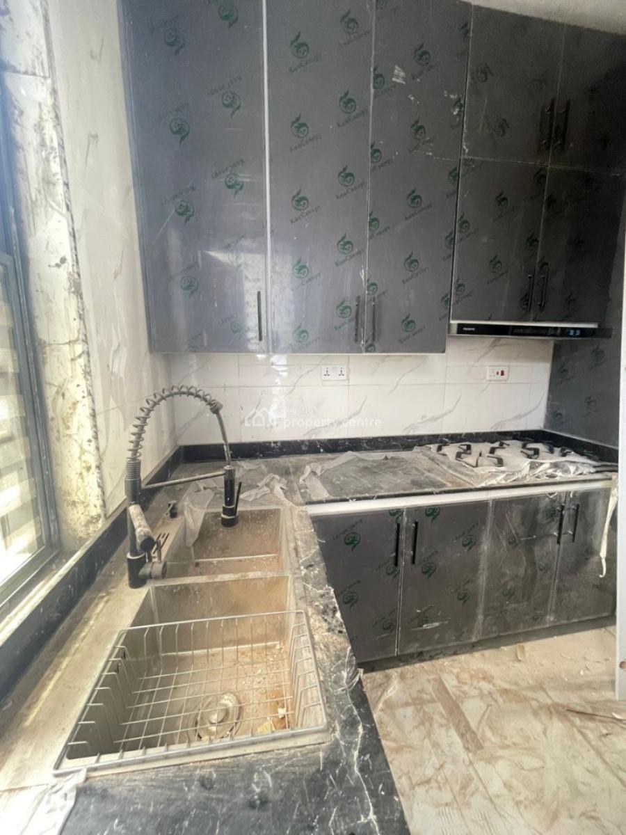 Lovely Serviced 2 Bedroom Apartment, Ologolo, Lekki, Lagos, Flat / Apartment for Rent