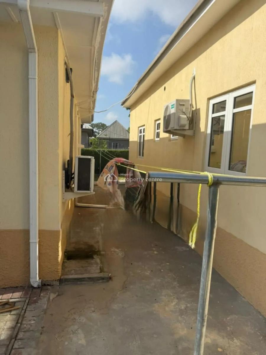 Luxury 3 Bedroom Bungalow with Excellent Facilities in Lugbe -abuja, Lugbe District. Abuja - Nigeria., Lugbe District, Abuja, Detached Bungalow for Sale
