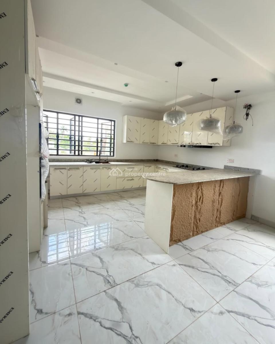 4 Bedrooms Terrace Duplex with Bq, Gra, Ikeja, Lagos, Terraced Duplex for Sale