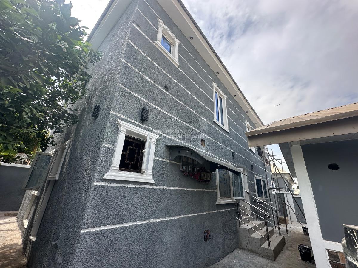 3bedroom Bungalow, 2bedrm and 2units of 1 Bedroom in a Gated Compound, Maccido Royal Estate, Galadimawa, Abuja, Detached Bungalow for Sale