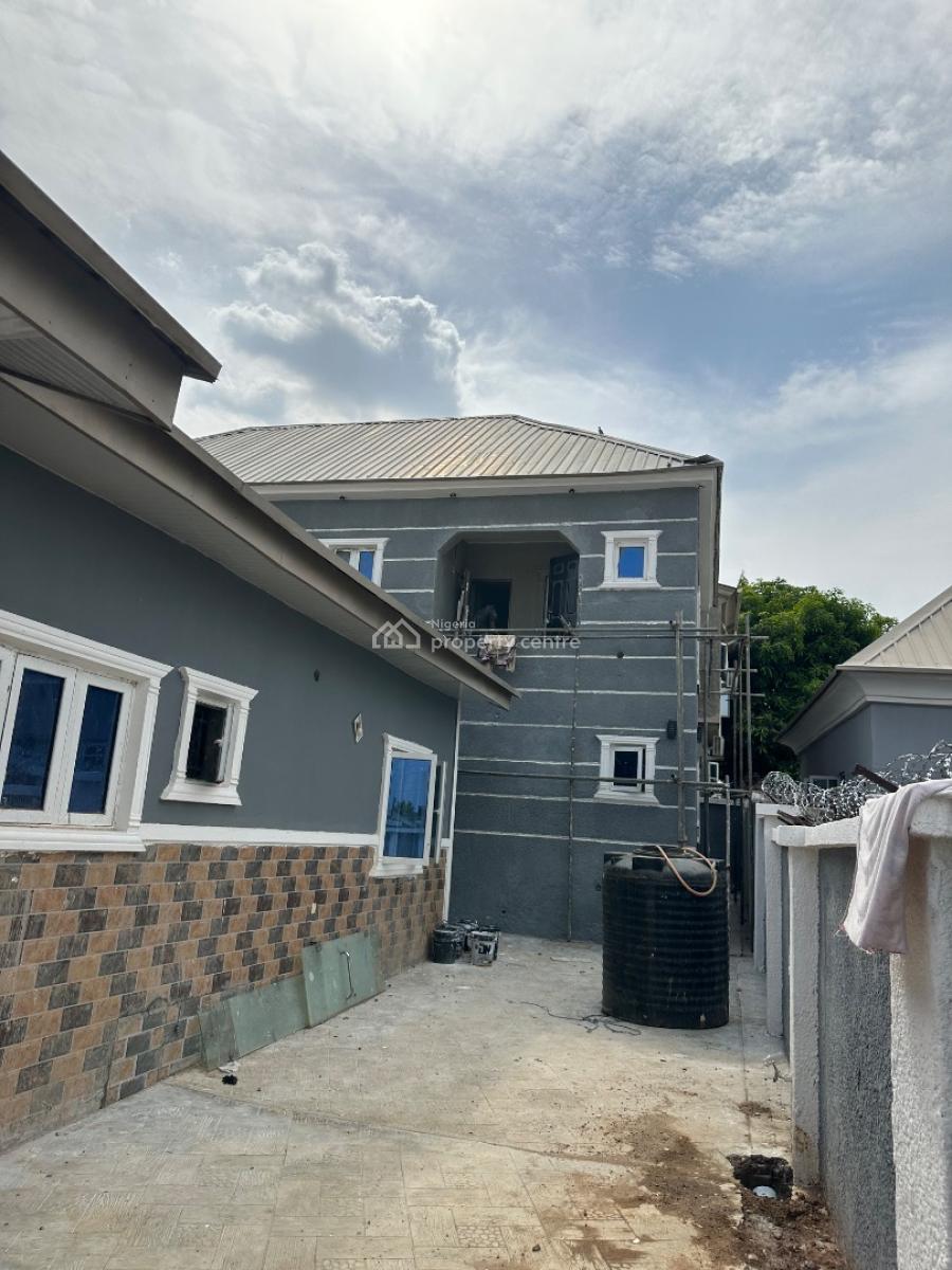 3bedroom Bungalow, 2bedrm and 2units of 1 Bedroom in a Gated Compound, Maccido Royal Estate, Galadimawa, Abuja, Detached Bungalow for Sale