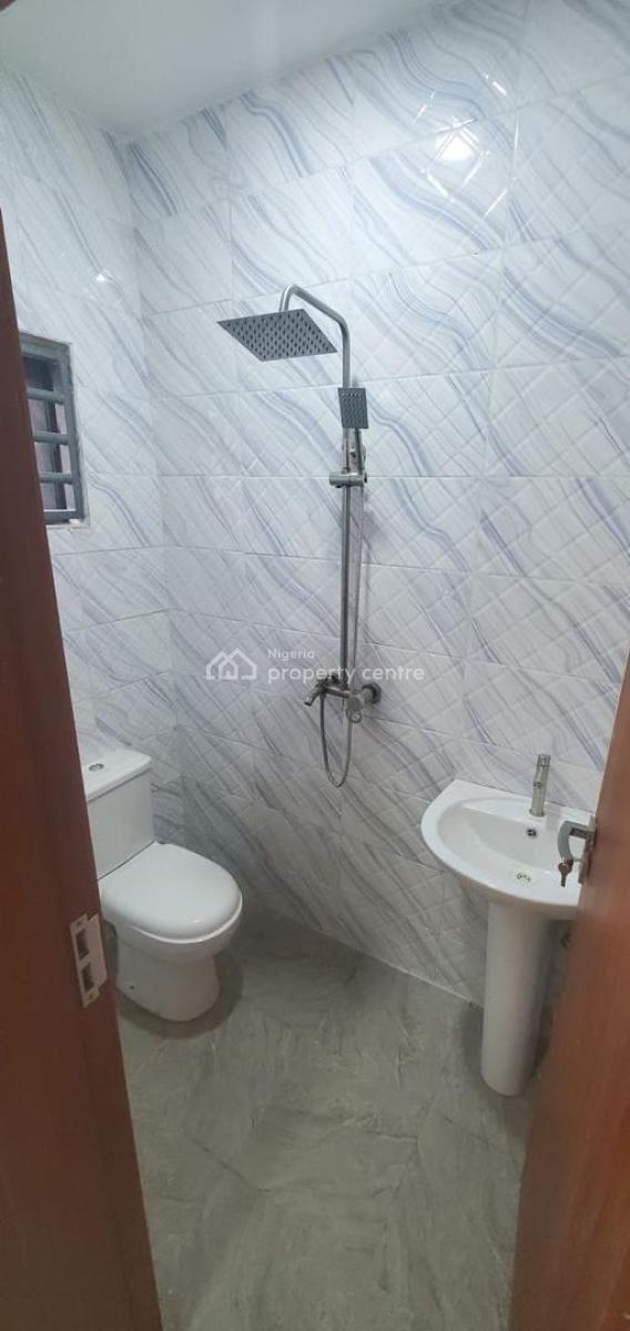 Well Finished 4 Bedroom Terrace Duplex + Bq, Gwarinpa, Abuja, Terraced Duplex for Sale