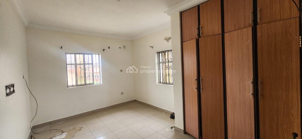 2 Bedroom Apartment, Ologolo, Lekki, Lagos, Flat / Apartment for Rent