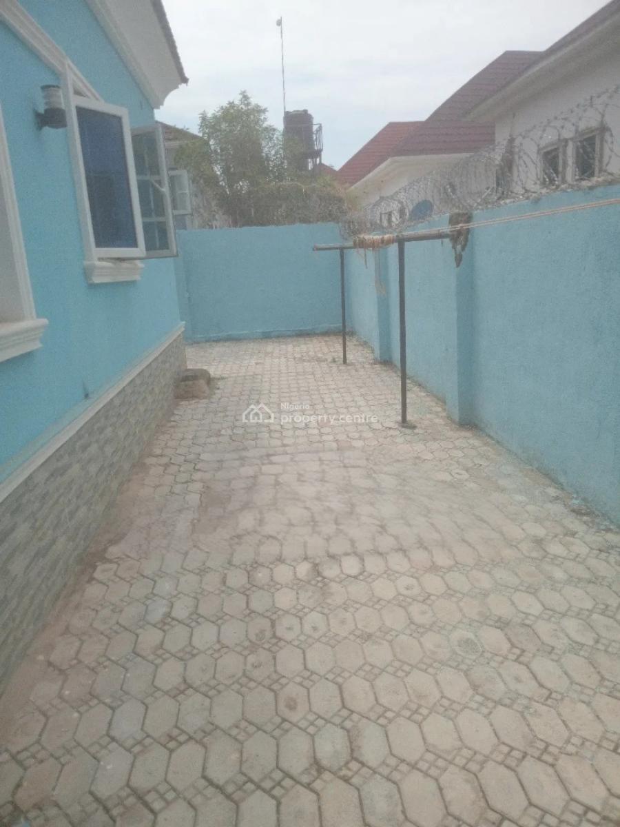 Luxury 3 Bedroom Bungalow with Excellent Facilities in Lugbe -abuja, Lugbe District. Abuja - Nigeria., Lugbe District, Abuja, Detached Bungalow for Sale