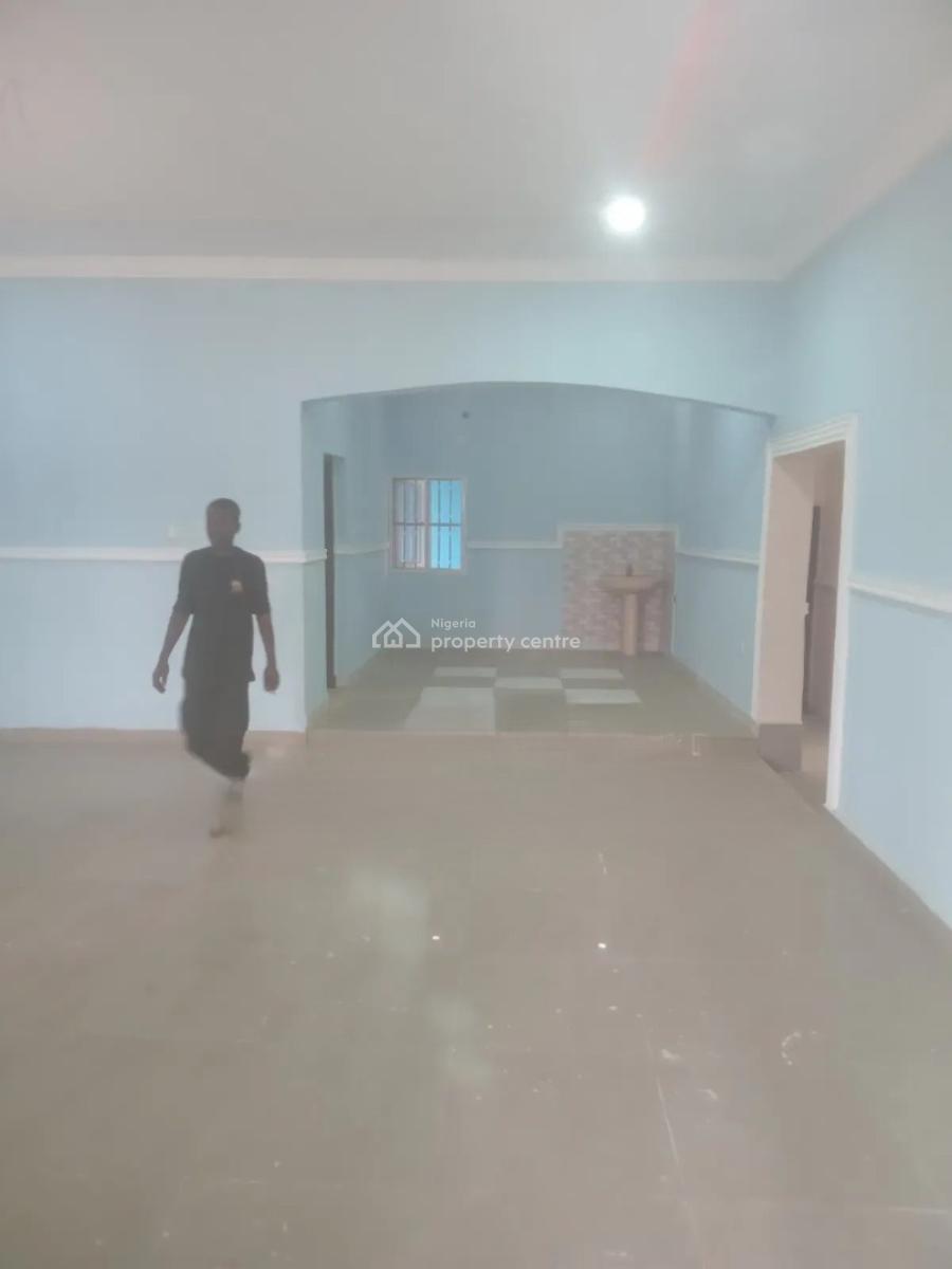 Luxury 3 Bedroom Bungalow with Excellent Facilities in Lugbe -abuja, Lugbe District. Abuja - Nigeria., Lugbe District, Abuja, Detached Bungalow for Sale