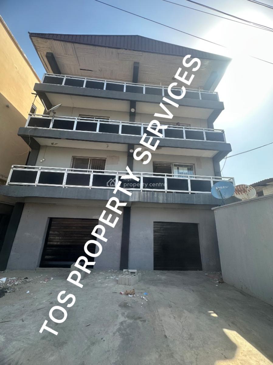 Over 250sqm Groundfloor Space Facing Road, Alagomeji-sabo, Yaba, Sabo, Yaba, Lagos, Warehouse for Rent