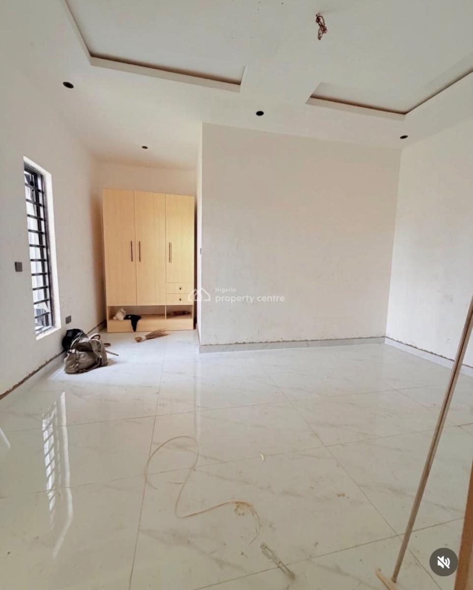 Lovely Built 3 Bedroom Apartment in a Call to Access and Gated Estate, Maryland, Lagos, Block of Flats for Sale