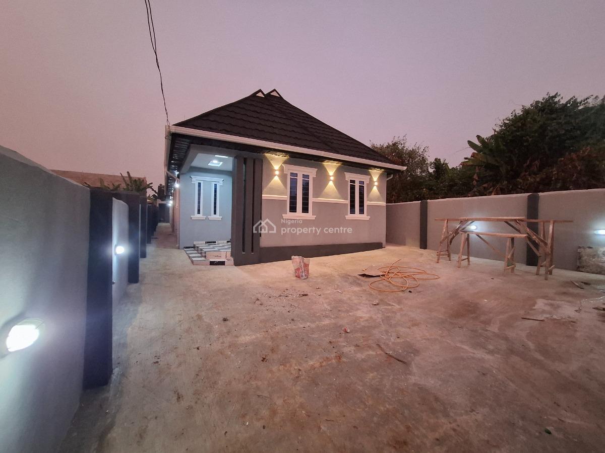 3bedroom Flat Apartment Bungalow, Oba Palace Isiwu, Isiu, Ikorodu, Lagos, Detached Bungalow for Rent