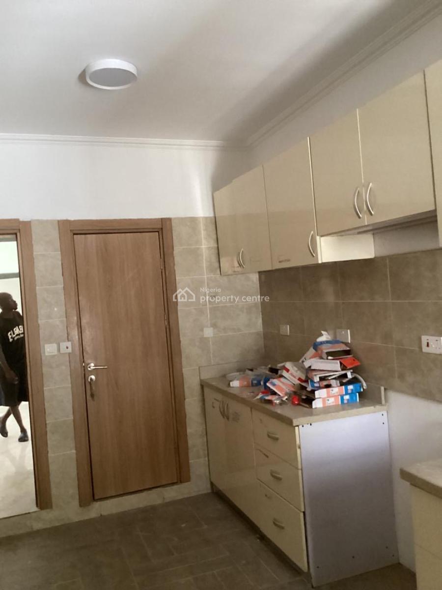 Luxury 4 Bedroom Semi Detached with Bq, Lekki Phase One, Lekki, Lagos, Detached Duplex for Rent