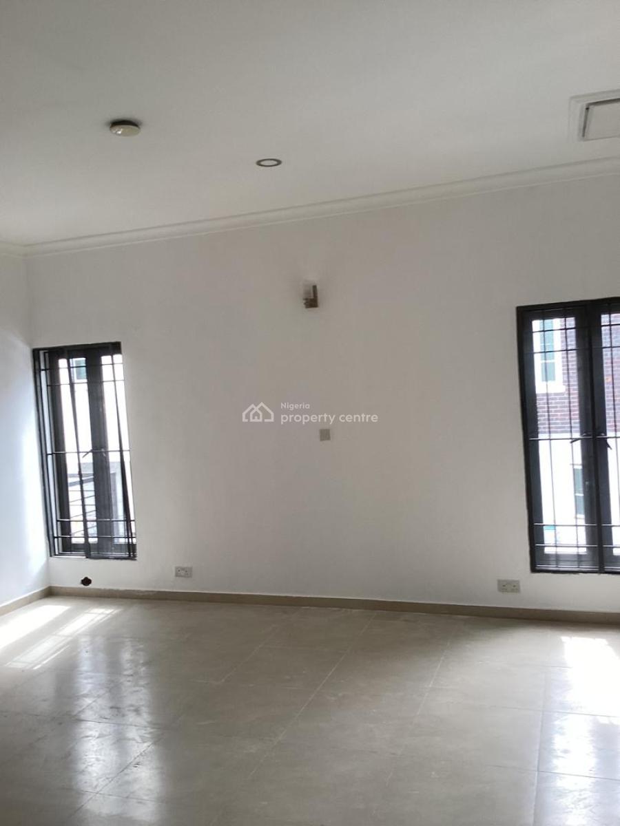 Luxury 4 Bedroom Semi Detached with Bq, Lekki Phase One, Lekki, Lagos, Detached Duplex for Rent
