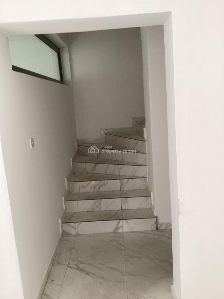 Luxury 4 Bedroom Semi Detached with Bq, Lekki Phase One, Lekki, Lagos, Detached Duplex for Rent