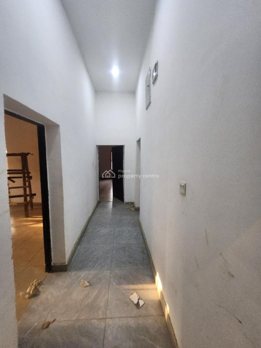 Brand New Spacious 3bedroom Flat,with Bq, Tarred Rd, By New Maitama Bridge) Tarred Rd, Katampe (main), Katampe, Abuja, Flat / Apartment for Rent