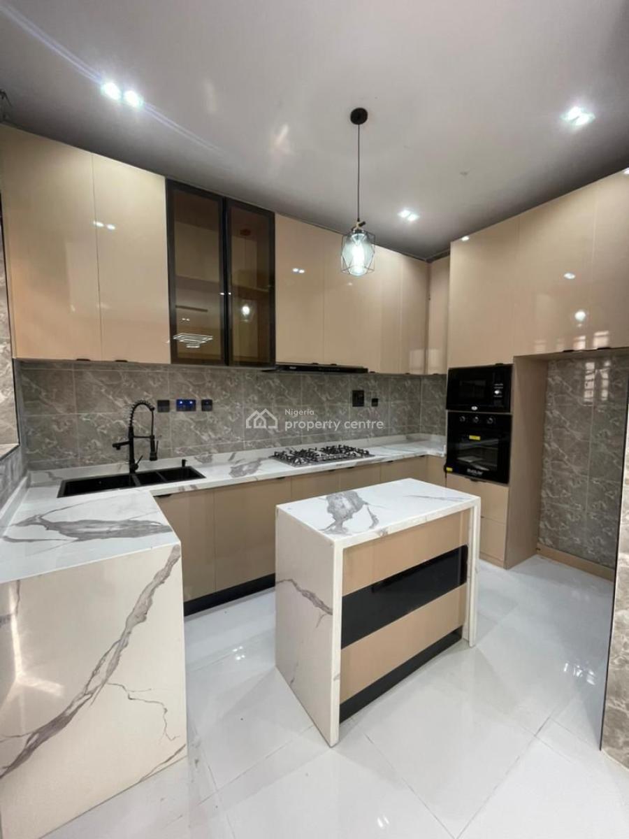 2 Bedroom Apartment, Ologolo, Lekki, Lagos, Flat / Apartment for Sale