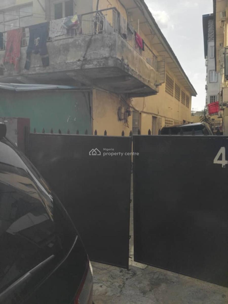 4 Units of 2bedroomflat on a Plot of Land, Araromi Streets,  Onitiri Yaba Off Unilag Road Abule Oja, Abule Oja, Yaba, Lagos, Block of Flats for Sale