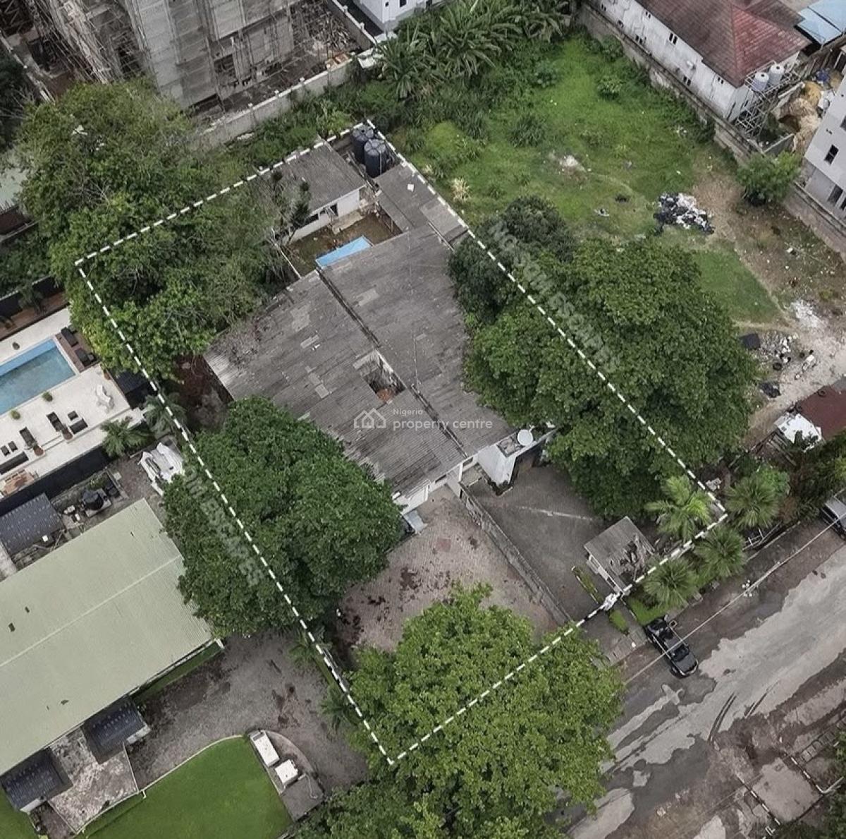 1.655sqm Mixed Use Land  (with Old Demolishable Structure ) C of O, Victoria Island (vi), Lagos, Mixed-use Land for Sale