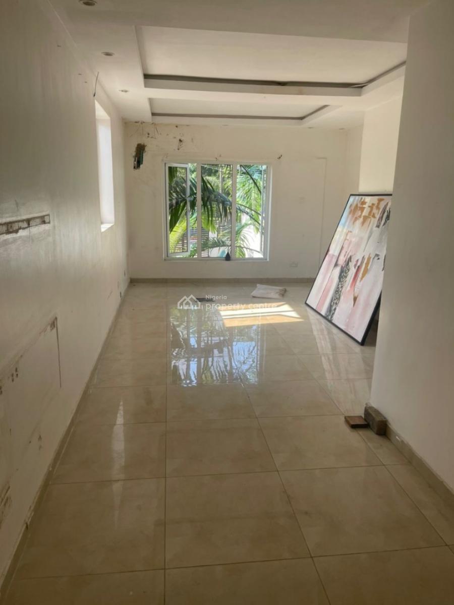 a Fully Detached Building with a Show Room and 2 Rooms Bq, Victoria Island (vi), Lagos, Detached Duplex for Rent