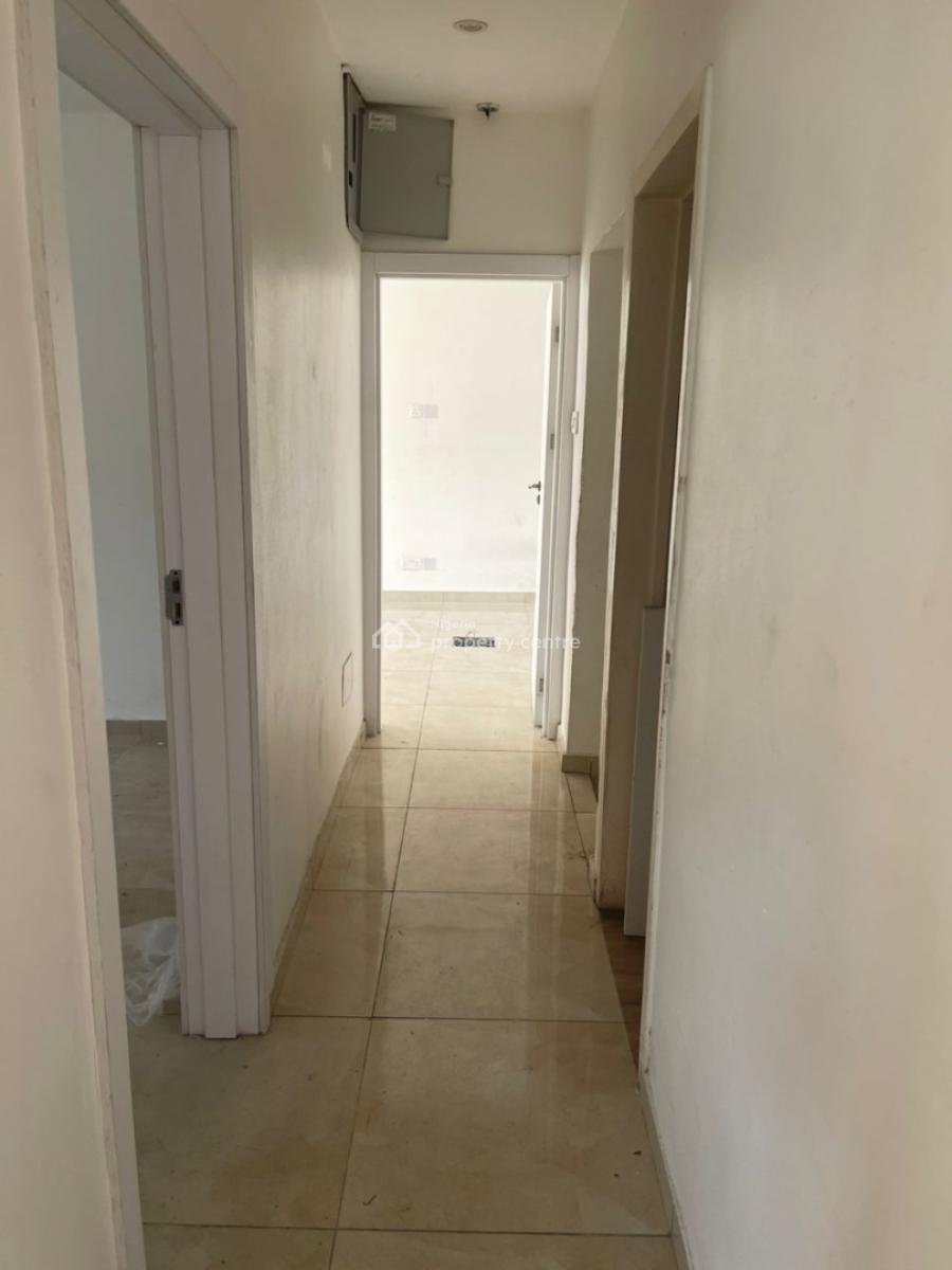 a Fully Detached Building with a Show Room and 2 Rooms Bq, Victoria Island (vi), Lagos, Detached Duplex for Rent