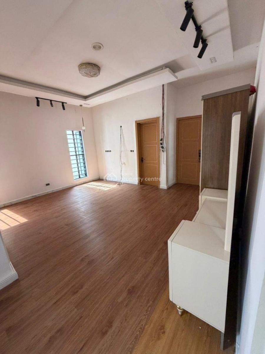 Luxury 4 Bedroom Fully Detached with Bq, Ikota Villa Gra Estate, Lekki, Lagos, Detached Duplex for Rent