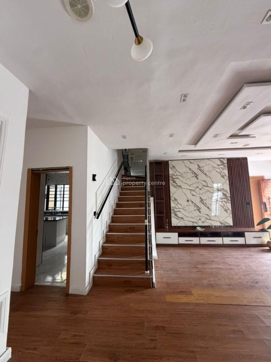 Luxury 4 Bedroom Fully Detached with Bq, Ikota Villa Gra Estate, Lekki, Lagos, Detached Duplex for Rent