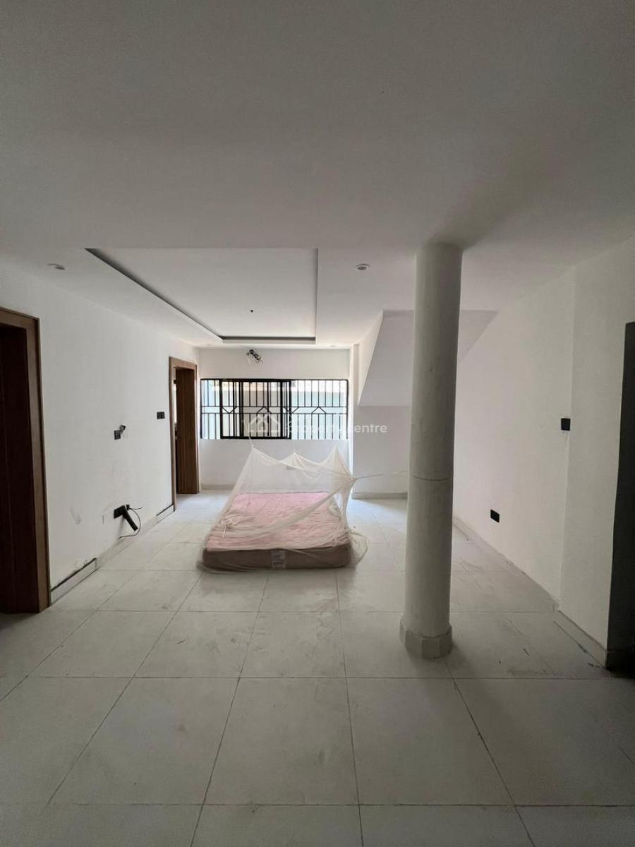 2 Bedroom Apartment, Ikota, Lekki, Lagos, Flat / Apartment for Rent