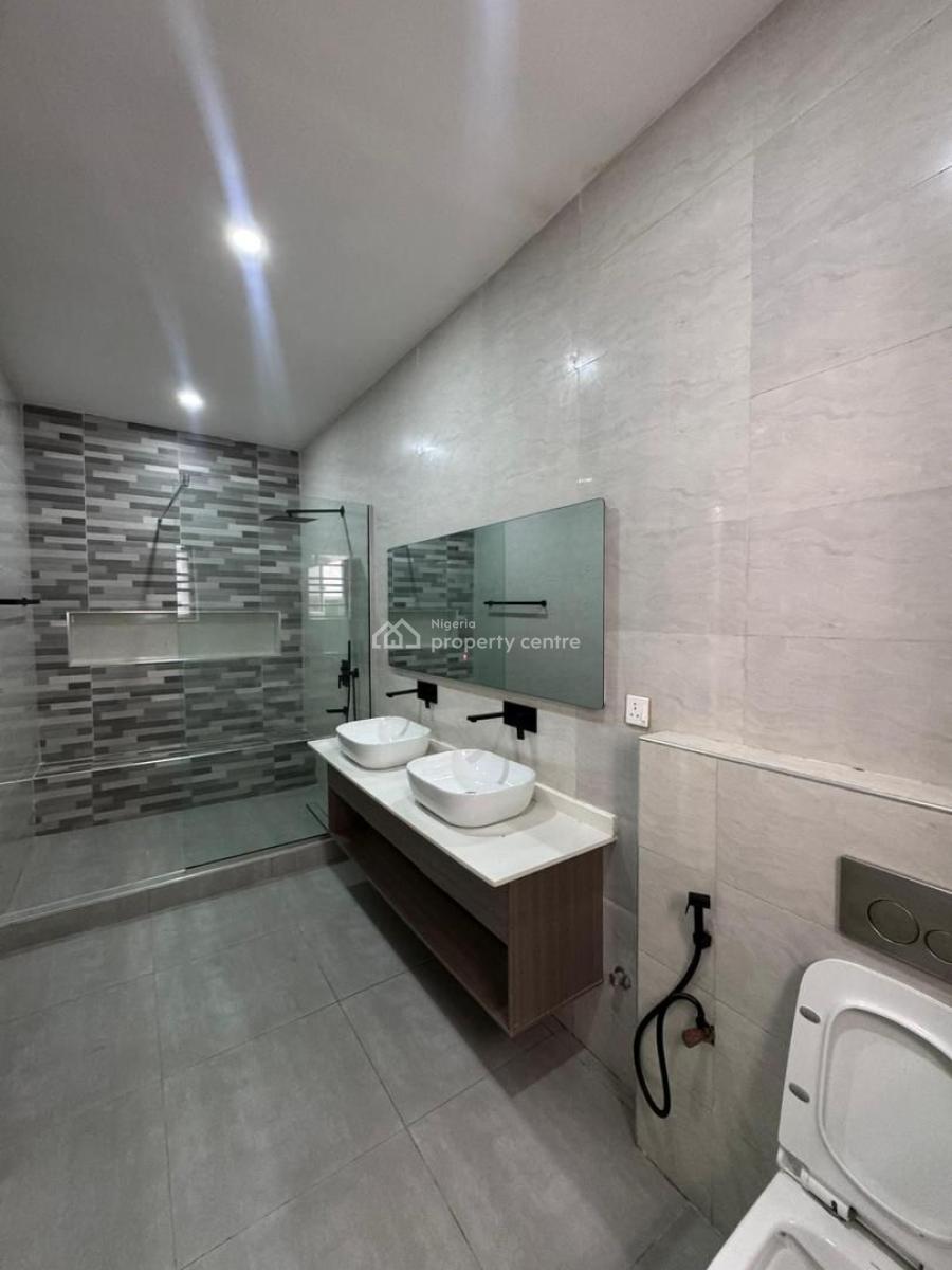 3 Bedroom Apartment with Bq, Lekki, Lagos, Flat / Apartment for Sale