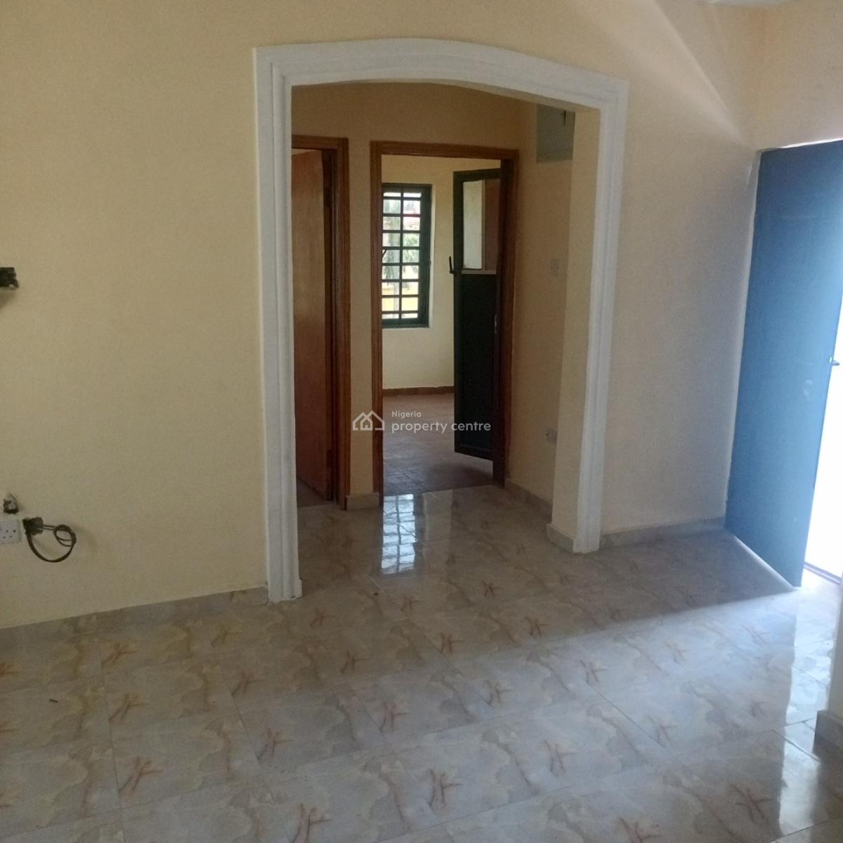 Sharp and Serene 2bedroom Apartment (upstairs), Ilaje Ajah-lekki, Ilaje, Ajah, Lagos, Flat / Apartment for Rent
