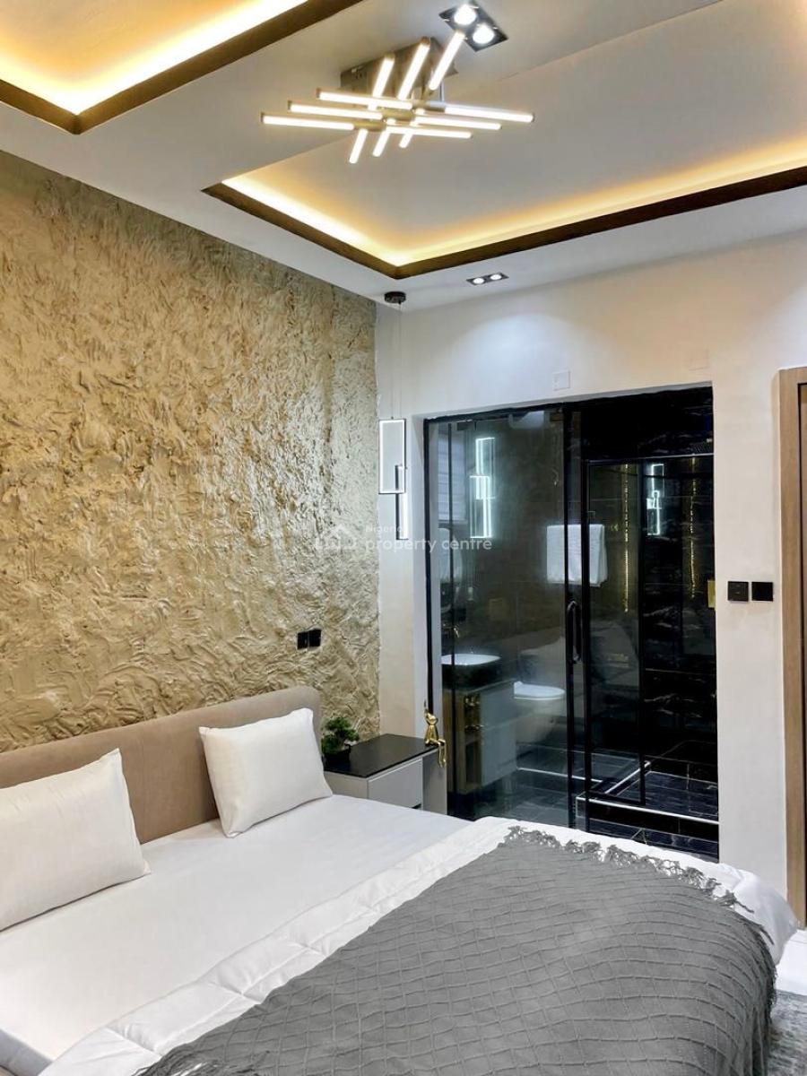 2 Bedroom Apartment, Ologolo, Lekki, Lagos, Flat / Apartment Short Let