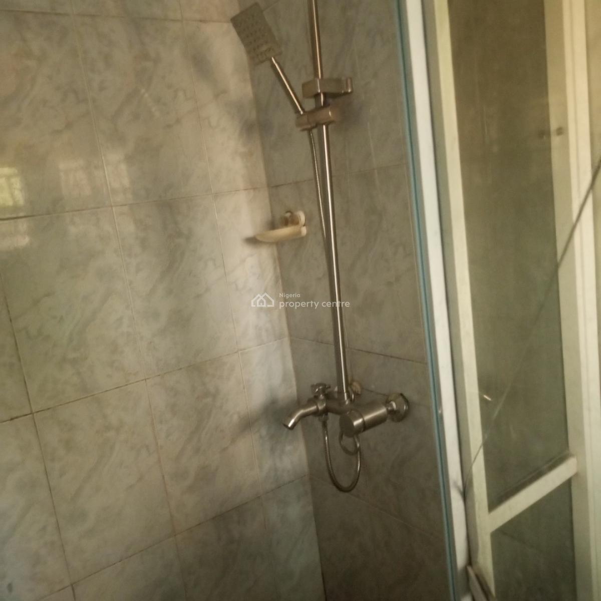 Sharp and Serene 2bedroom Apartment (upstairs and Downstairs), Mobil Road Ilaje Ajah, Ilaje, Ajah, Lagos, Flat / Apartment for Rent