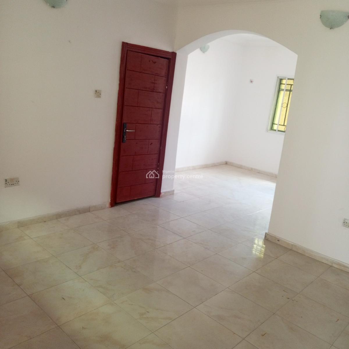 Sharp and Serene 2bedroom Apartment (upstairs and Downstairs), Mobil Road Ilaje Ajah, Ilaje, Ajah, Lagos, Flat / Apartment for Rent