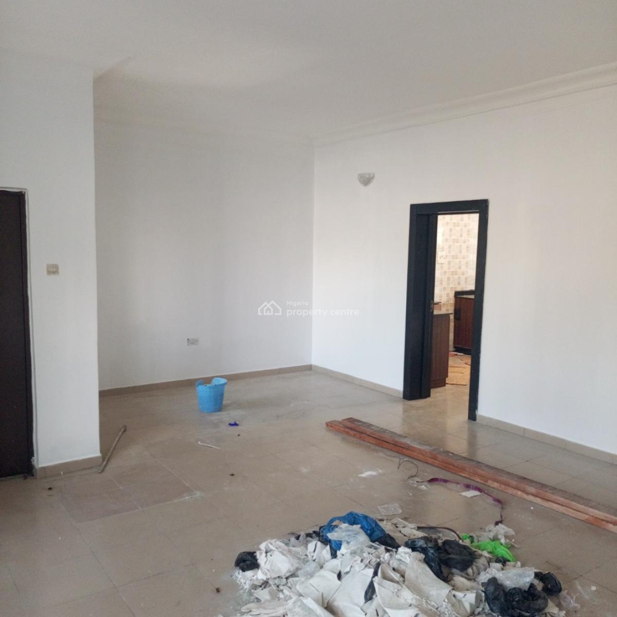Sharp and Serene 3bedroom Apartment, Mobil Road Ilaje Ajah, Ilaje, Ajah, Lagos, Flat / Apartment for Rent