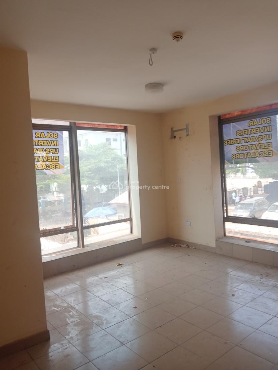 35sqm of Office Space Now Available, Utako Main, Utako, Abuja, Plaza / Complex / Mall for Rent