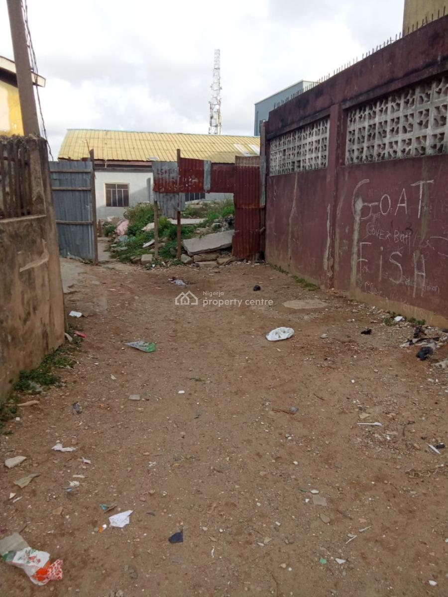 Good Place, Onike, Iwaya, Yaba, Lagos, Residential Land for Sale
