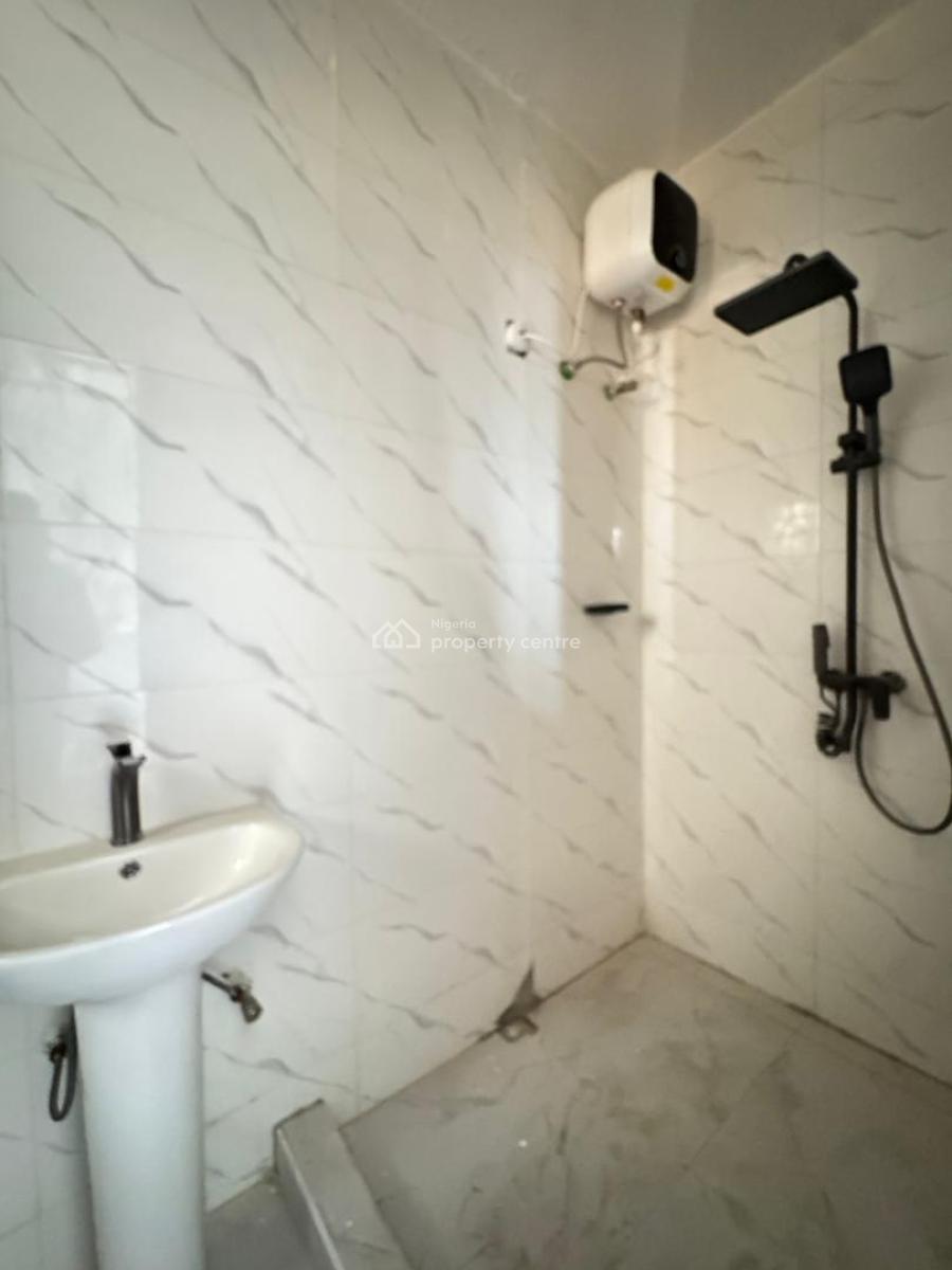 Affordable & Luxury 2 Bedroom Apartment, Igbo Efon Before Chevron, Lekki, Lagos, Flat / Apartment for Sale