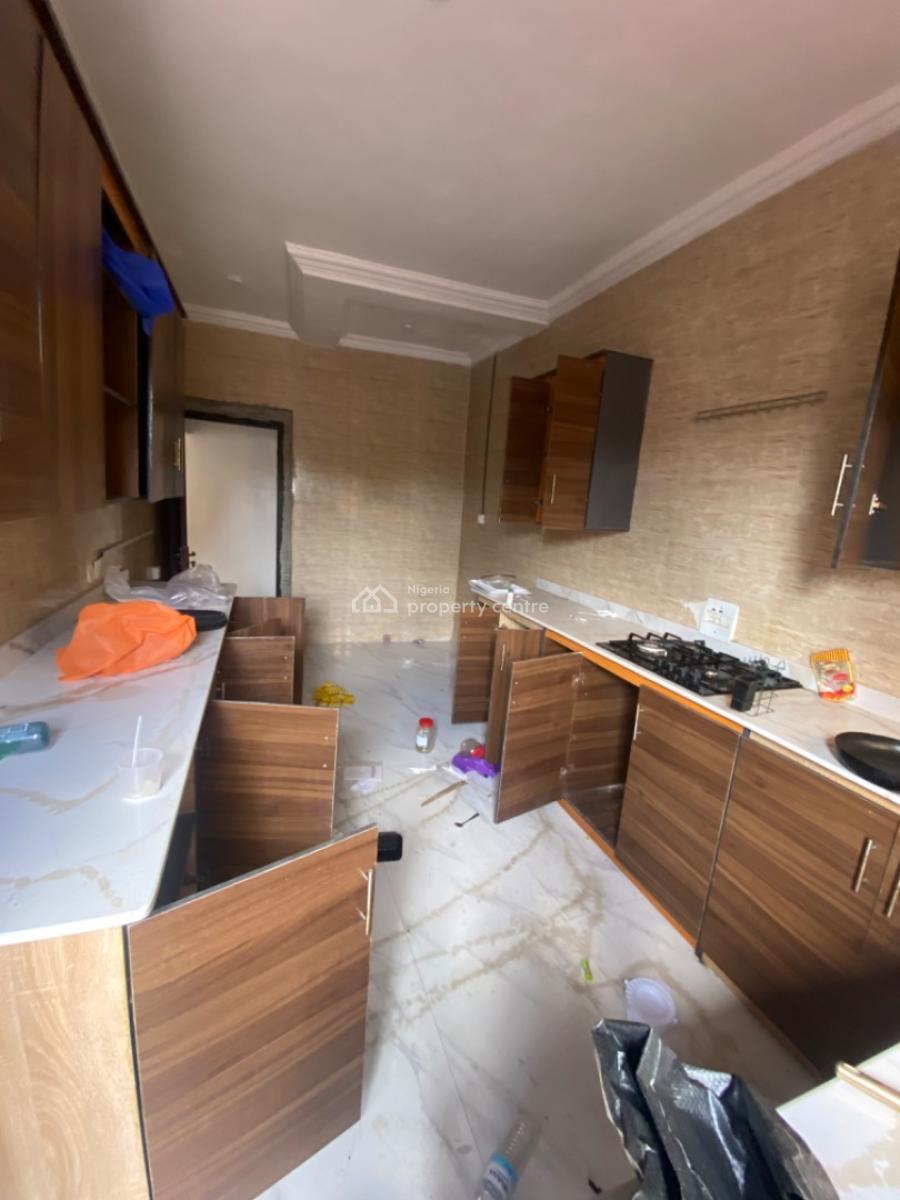 Luxury 3bedroom Flat, Treasure Estate, Not Far From Sky Mall, Opposite Hot Bread, Ajah, Lagos, Flat / Apartment for Rent