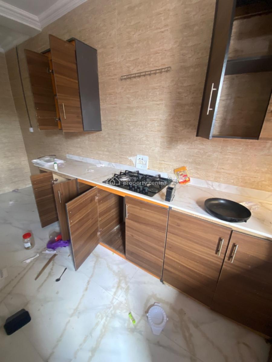 Luxury 3bedroom Flat, Treasure Estate, Not Far From Sky Mall, Opposite Hot Bread, Ajah, Lagos, Flat / Apartment for Rent