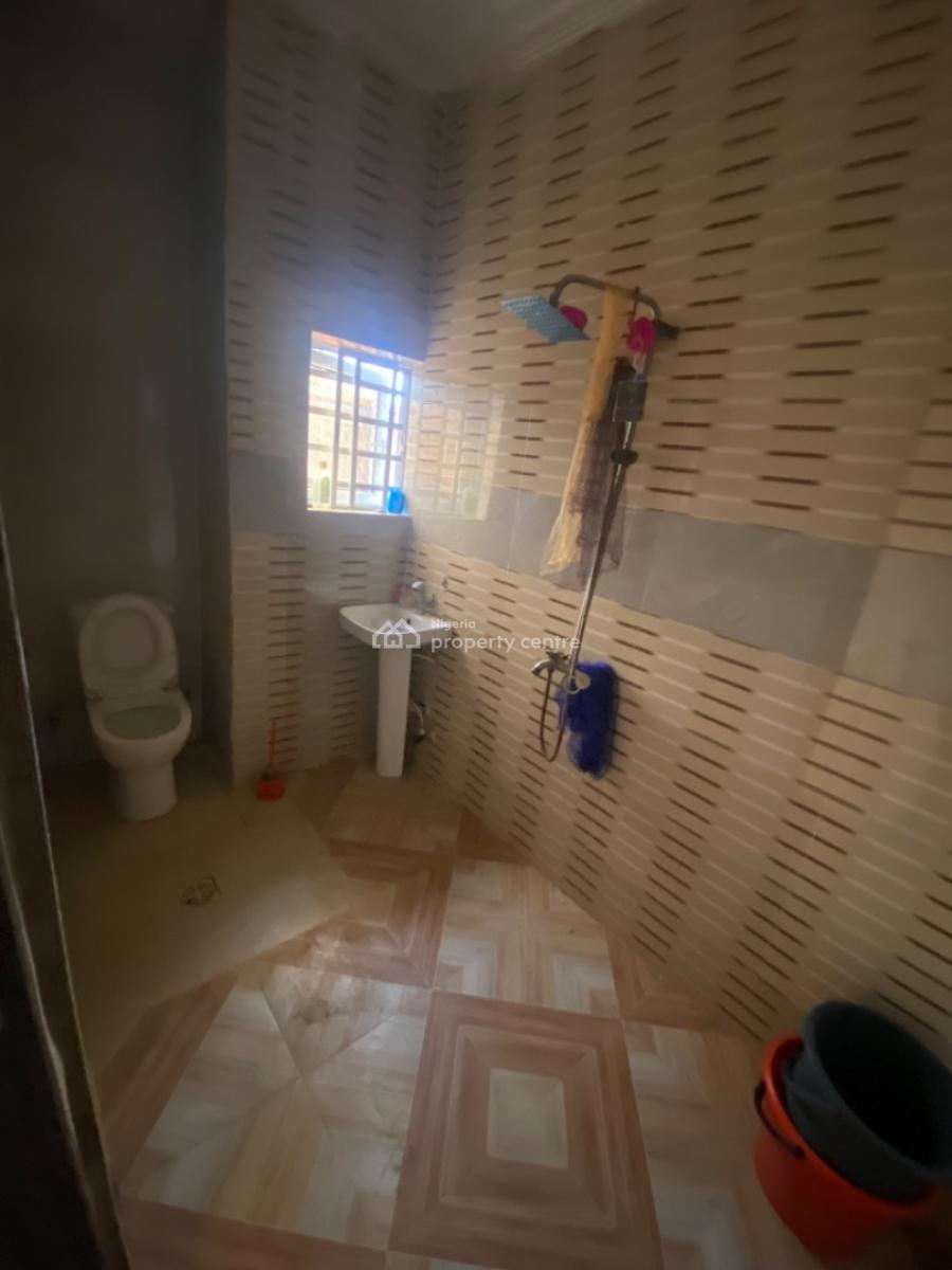Luxury 3bedroom Flat, Treasure Estate, Not Far From Sky Mall, Opposite Hot Bread, Ajah, Lagos, Flat / Apartment for Rent