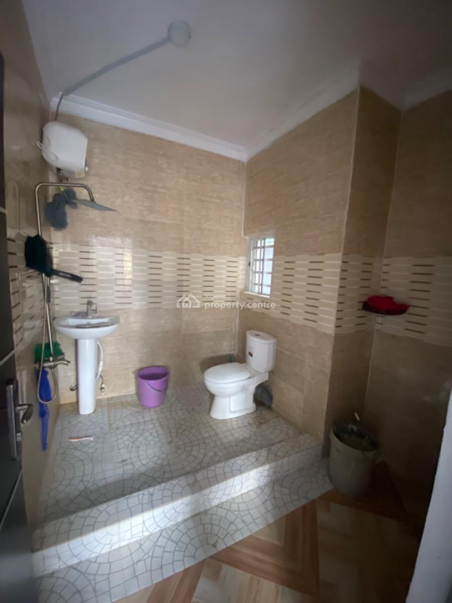 Luxury 3bedroom Flat, Treasure Estate, Not Far From Sky Mall, Opposite Hot Bread, Ajah, Lagos, Flat / Apartment for Rent