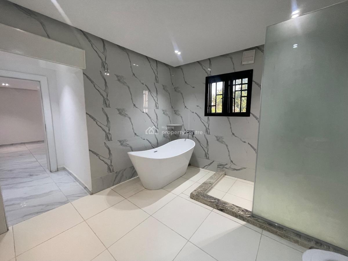 Exquisite 4 Bedrooms Terrace with Bq, Asokoro District, Abuja, Terraced Duplex for Sale