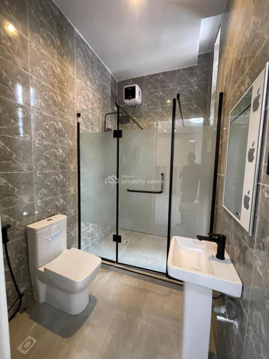 2 Bedrooms Apartment, Ologolo, Lekki, Lagos, Flat / Apartment for Sale