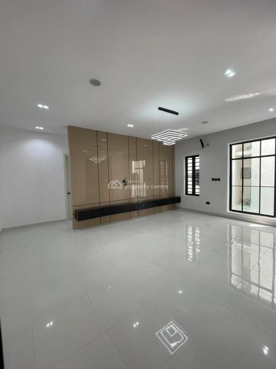 2 Bedrooms Apartment, Ologolo, Lekki, Lagos, Flat / Apartment for Sale