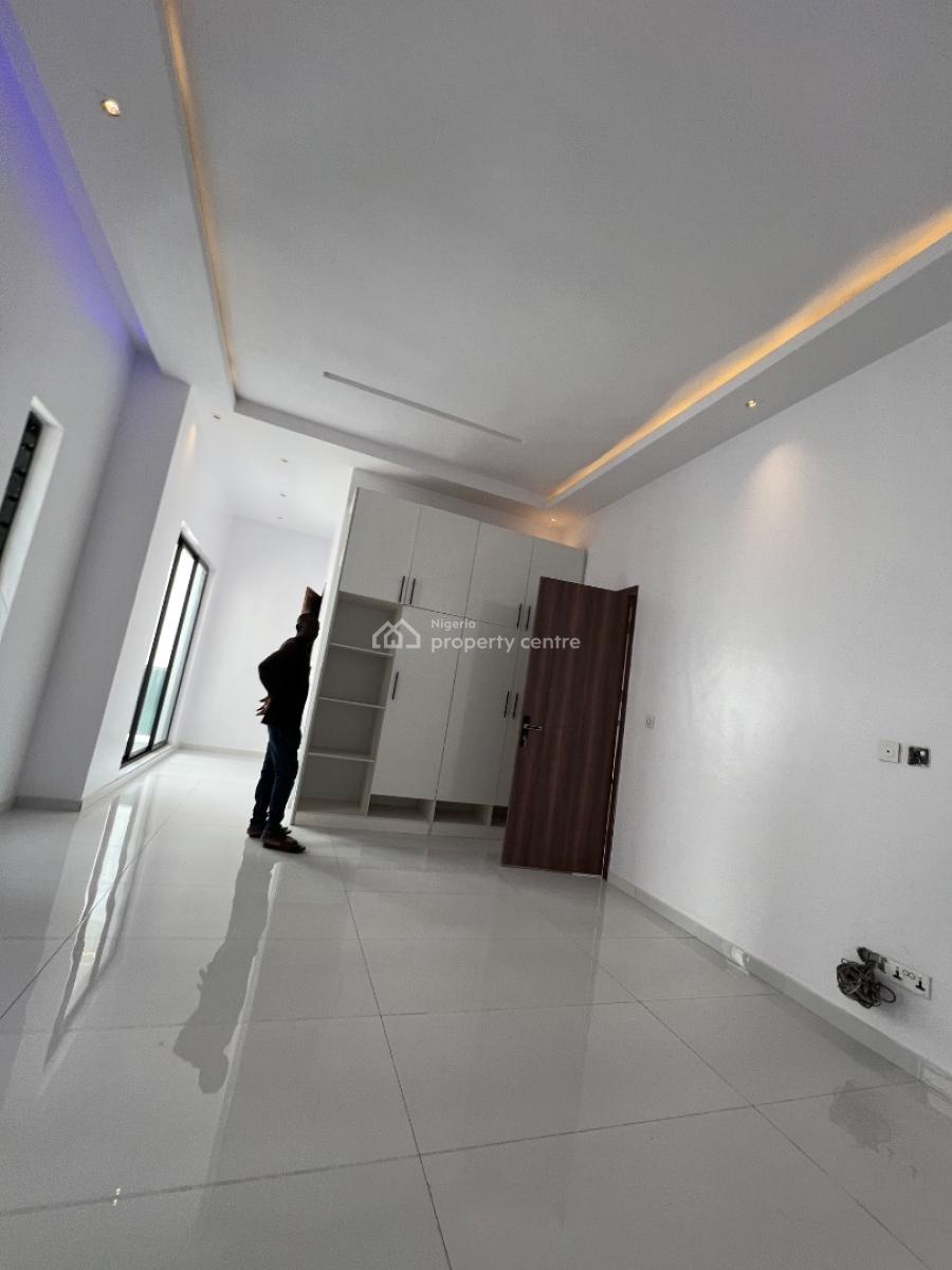 4 Bedroom Semi Detached Duplex with a Bq in a Secured Estate, Chevron, Beside Second Lekki Toll Gate, Igbo Efon, Lekki, Lagos, Semi-detached Duplex for Sale