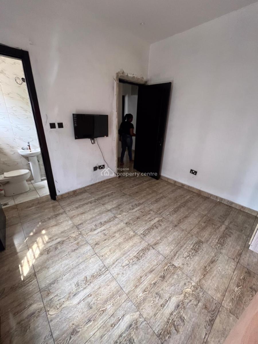 Spacious 2 Bedroom Flats, Hon. Ajayi Alaba Street, Close to Liberty  Court 2 Estate., Ilasan, Lekki, Lagos, Flat / Apartment for Rent